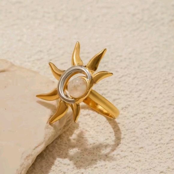 Moonstone Sun Ring Adjustable 18k Gold Plated Stainless Steel | NWOT - Picture 4 of 7